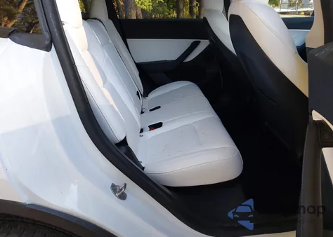 2022 Tesla Model Y Long Range Dual Motor All-Wheel Drive из США, поврежденный, VIN 7SAYGDEE4NF425579